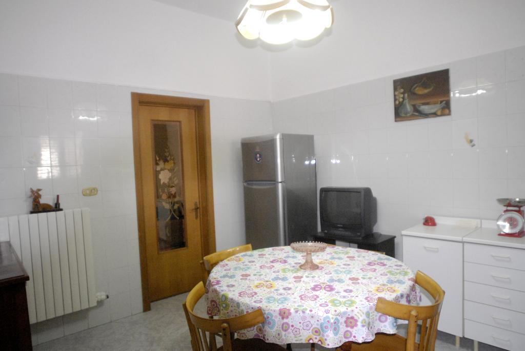 Apartamento Casa Dei Furnari Collepasso Exterior foto